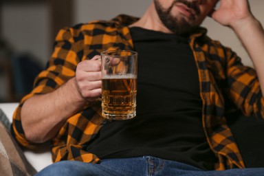 Пивной алкоголизм в Чехове